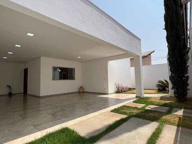 #56 - Casa para Venda em Araxá - MG