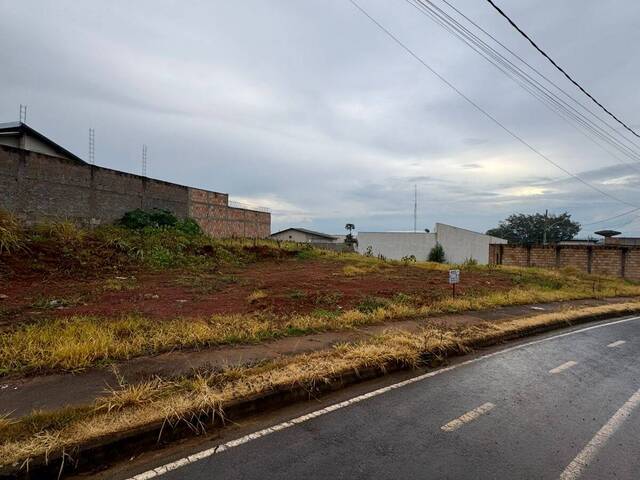 Área para Venda em Araxá - 3