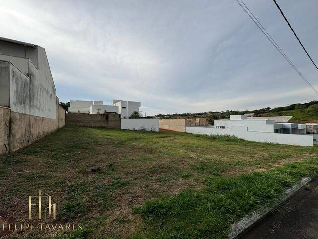 Área para Venda em Araxá - 1