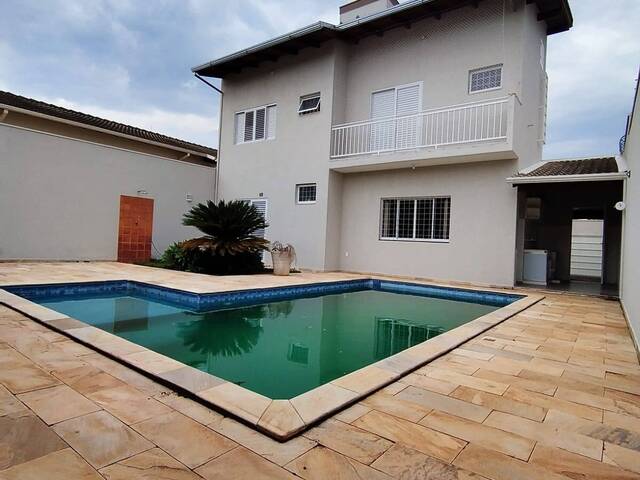 Casa para Venda em Araxá - 3