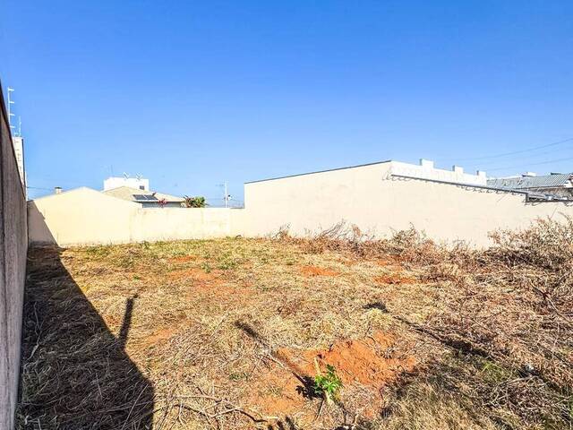 #180 - Área para Venda em Araxá - MG - 1